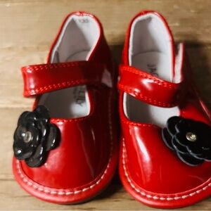 Jack & lily girls shoes size 6 -12 months red